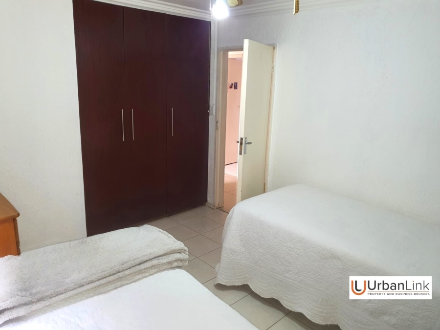 6 Bedroom Property for Sale in Safari Gardens North West